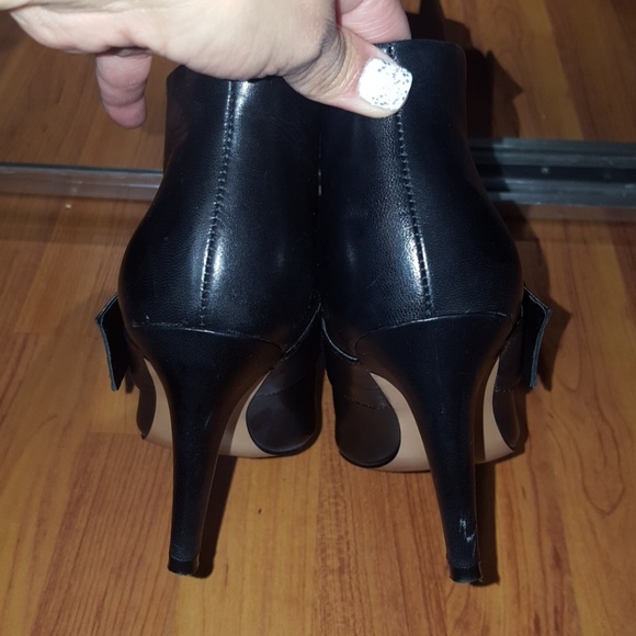 Nine West Pick Me Bootie - Picture 4 of 8
